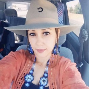 Meet your Posher, Norma